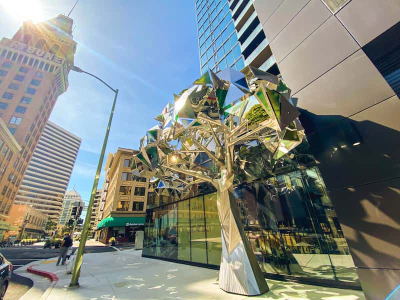 3 Places to Explore Public Art in Oakland