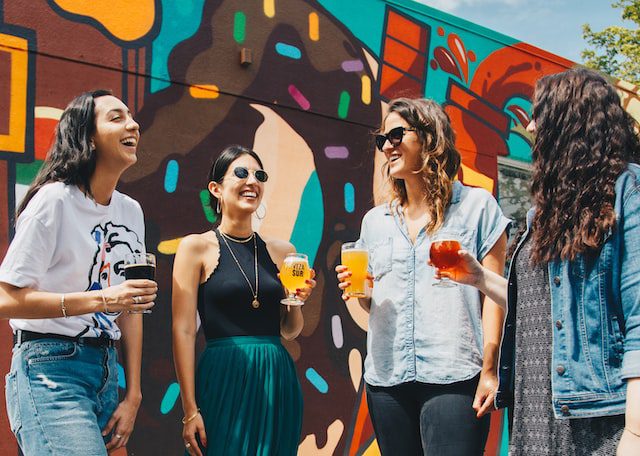 Discover McArthur Station’s Top Eats, Drinks, and Vibey Hotspots
