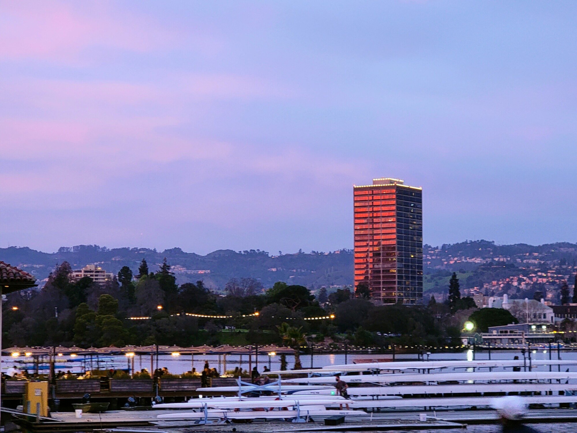 Downtown Oakland Guide: Chill and Classic Experiences