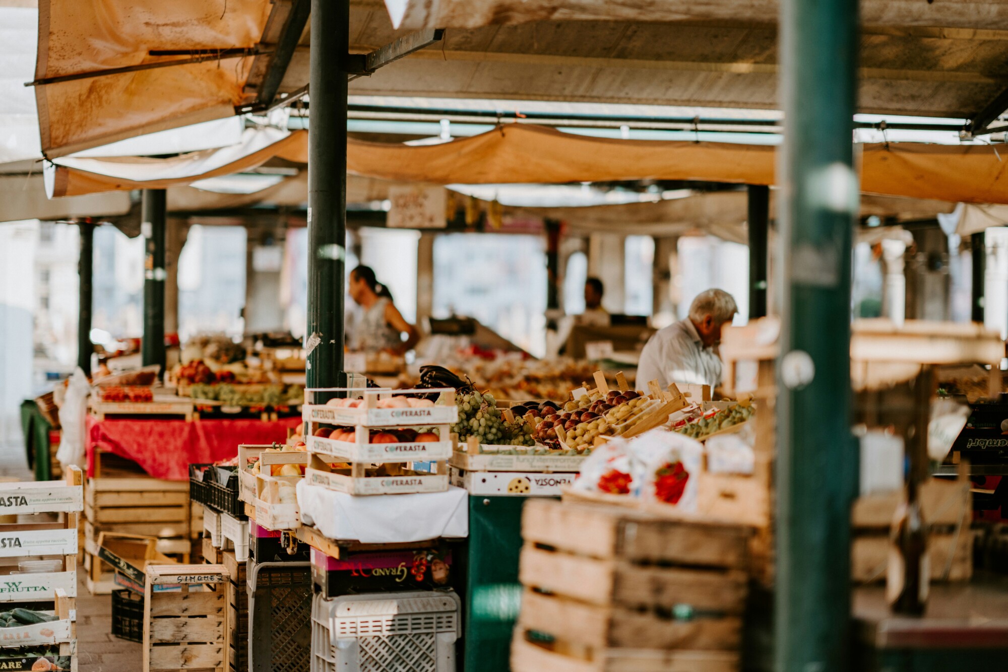 3 Must-Visit Farmers Markets in Hollywood, CA