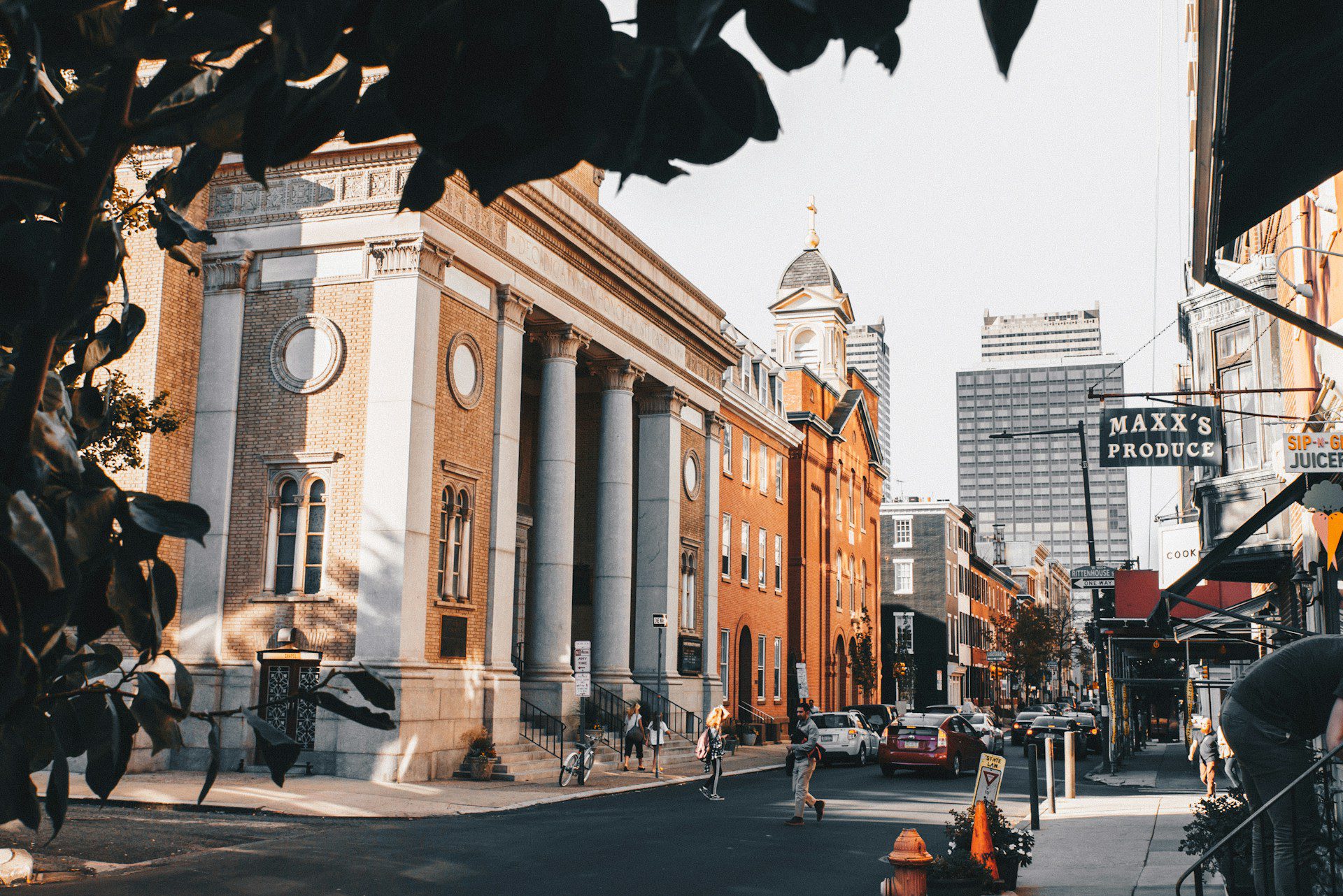 Philadelphia: Icons, Eats & After-Hours